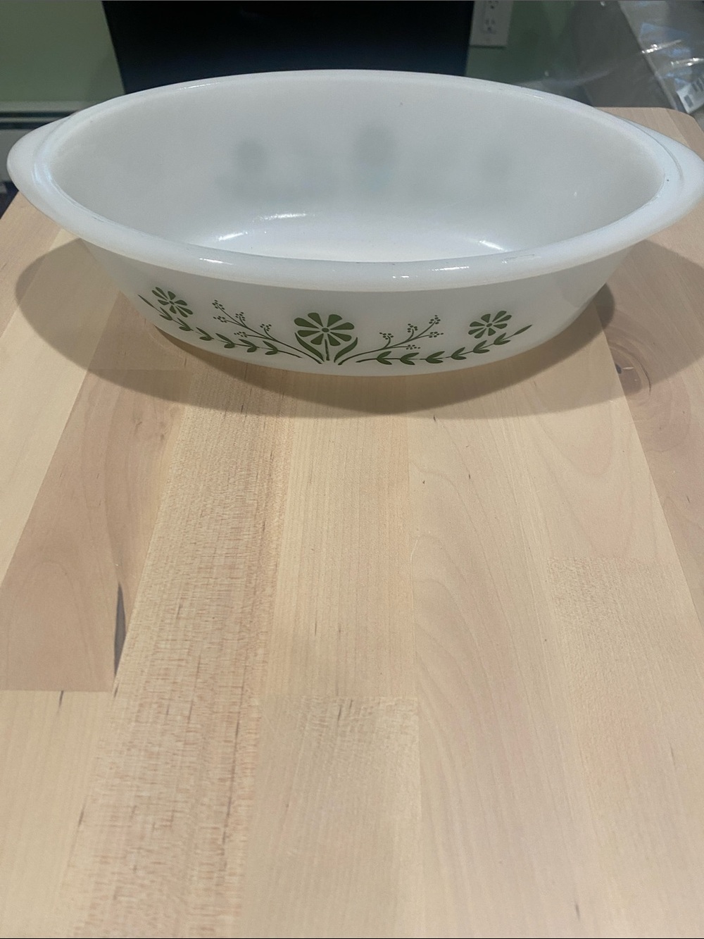Vintage White Casserole Dish with Green Floral Pattern - Bakeware